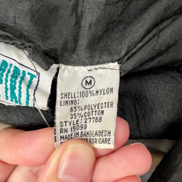 Bold Spirit Black Windbreaker - Picture 8 of 8